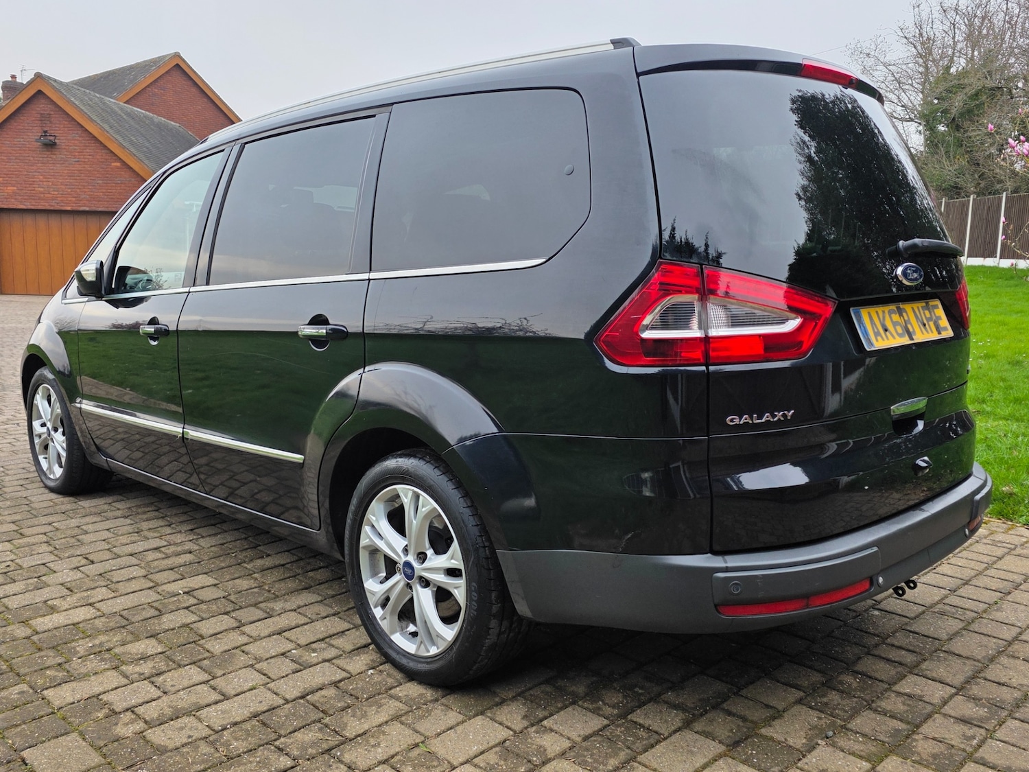 Used Ford Galaxy 2014 for sale - 77981199: Photo 11