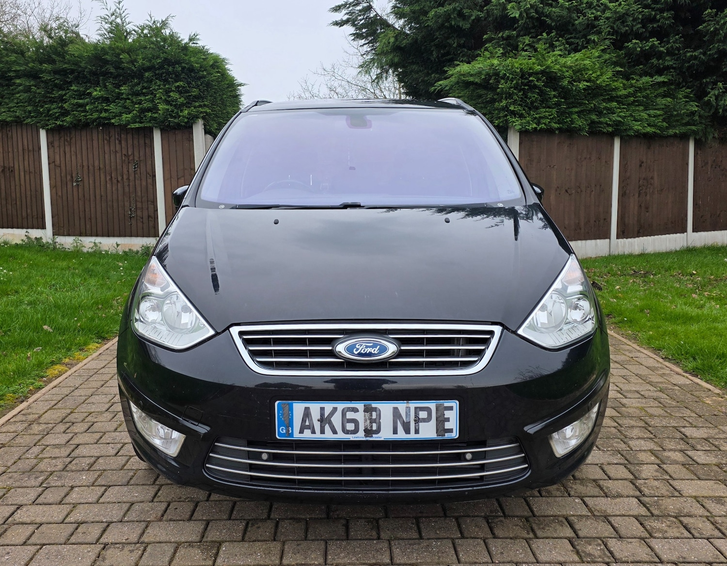 Used Ford Galaxy 2014 for sale - 77981199: Photo 2