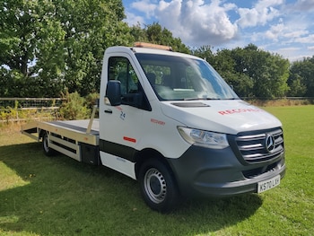 Mercedes-Benz - Sprinter