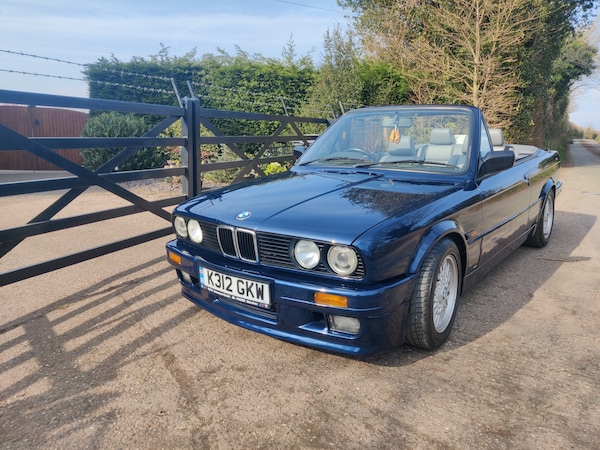Used BMW 3 Series 1993 for sale - 76281846: Photo 2