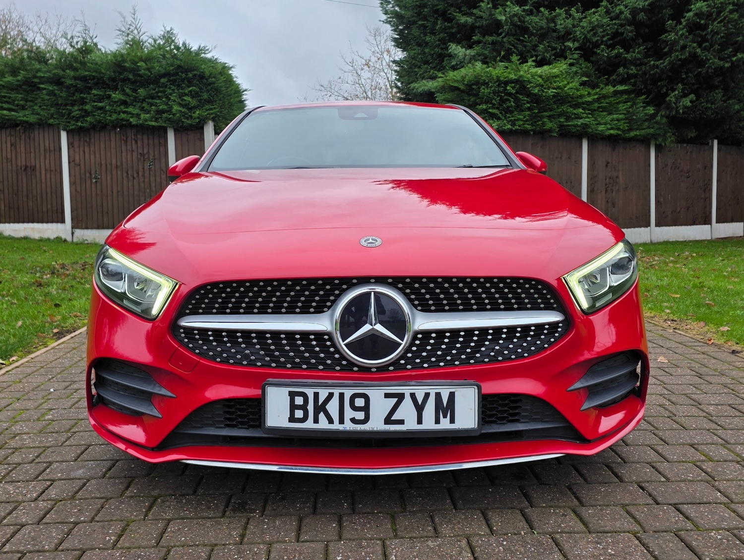 Used Mercedes-Benz A-Class 2019 for sale - 76799650: Photo 2