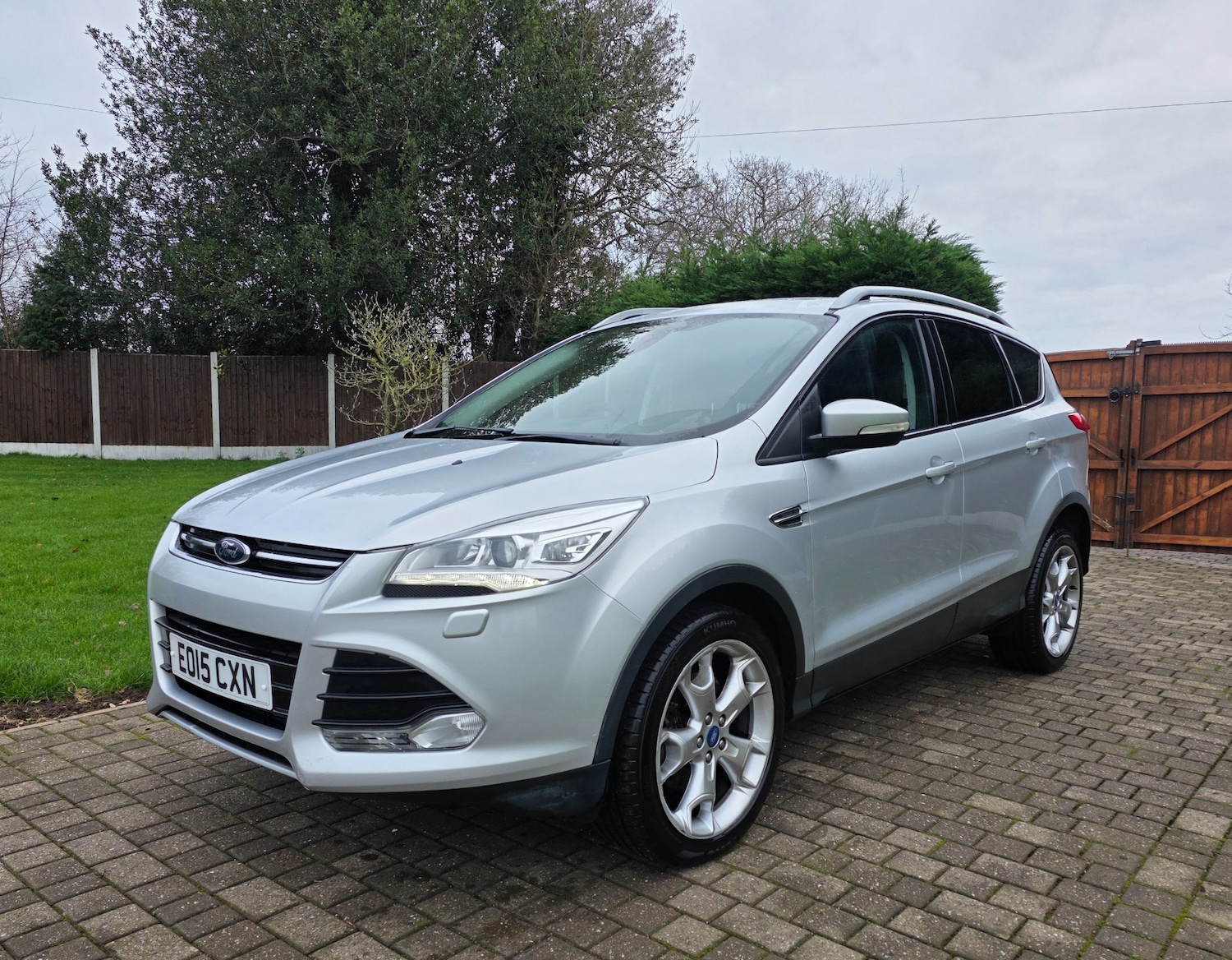 Used Ford Kuga 2015 for sale - 77070843: Photo 3