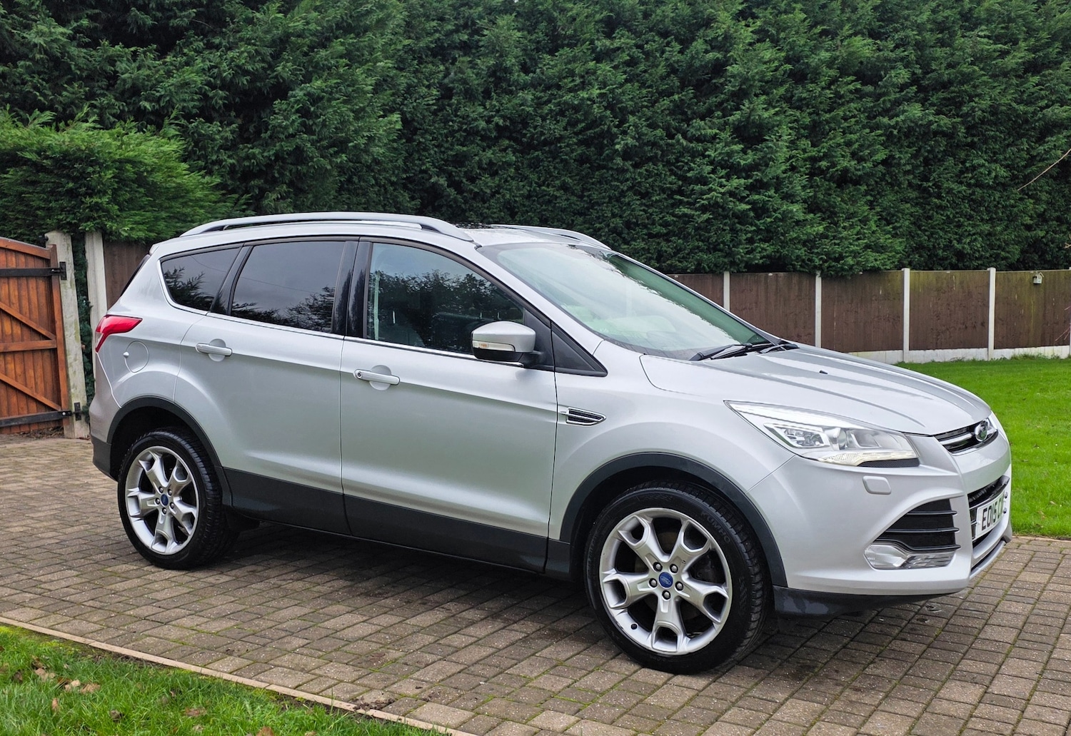 Used Ford Kuga 2015 for sale - 77070843: Photo 9