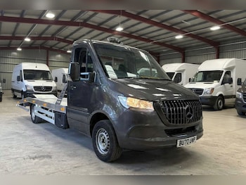 Mercedes-Benz - Sprinter