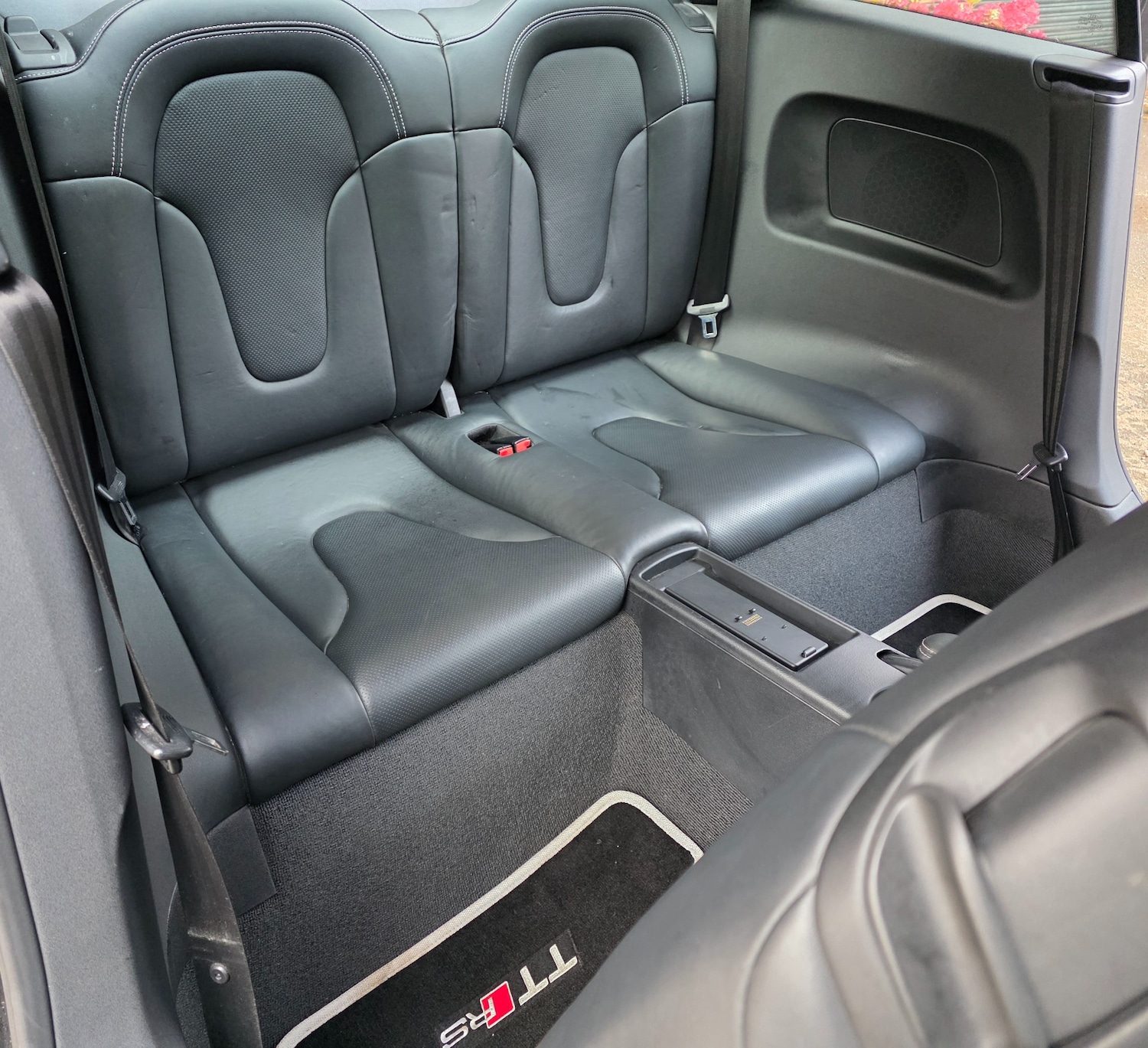 Used Audi TT 2010 for sale - 76445958: Photo 13