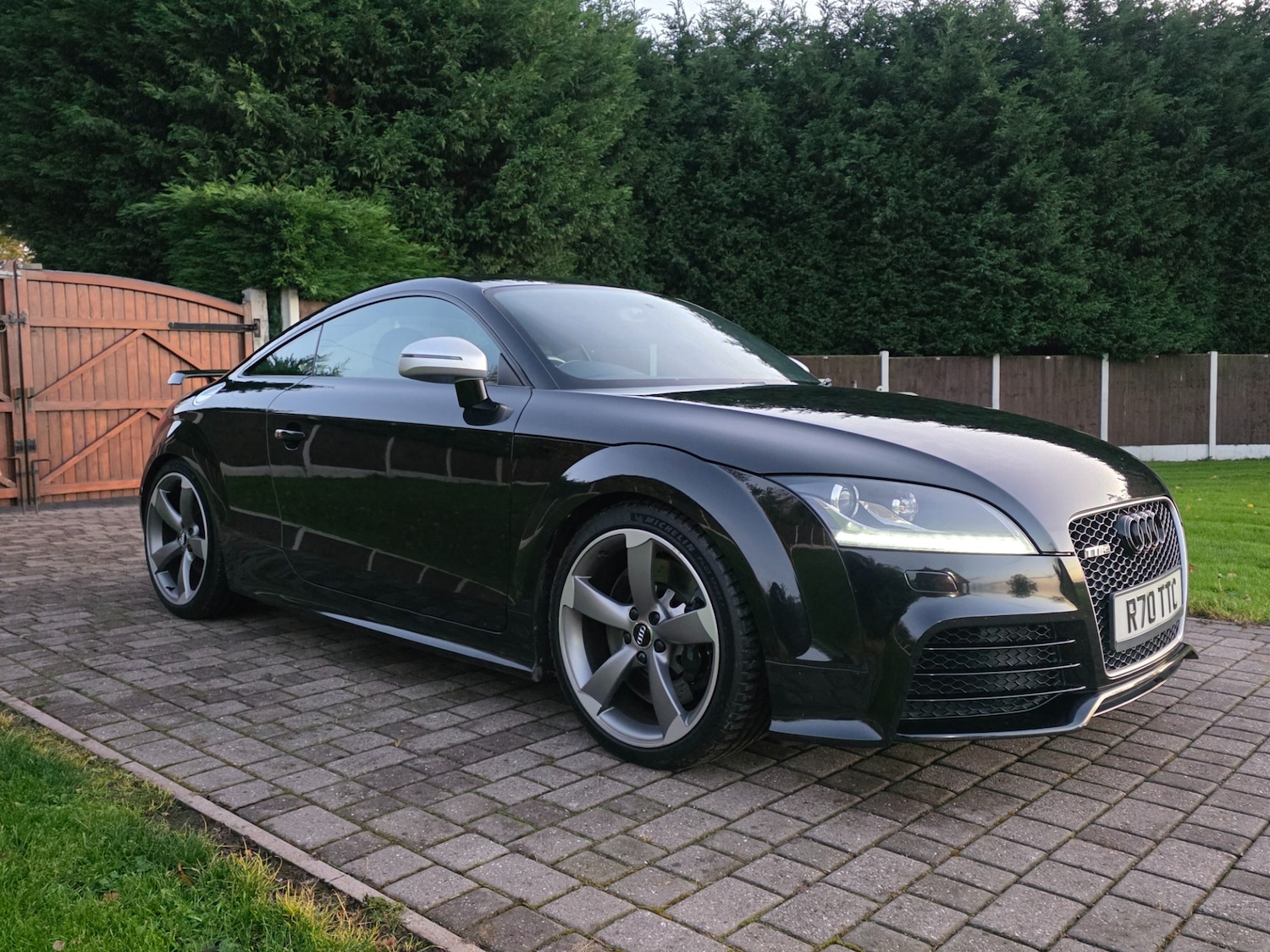 Used Audi TT 2010 for sale - 76445958: Photo 3