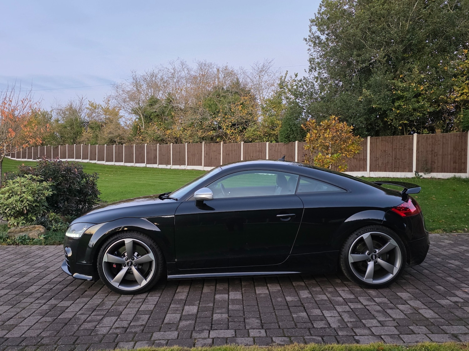 Used Audi TT 2010 for sale - 76445958: Photo 5