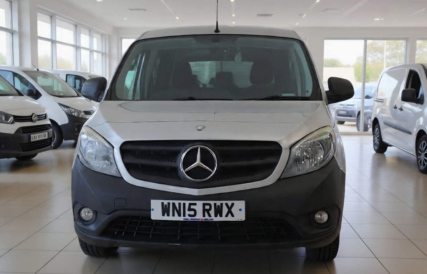 Used Mercedes-Benz Citan 2015 for sale - 77303453: Photo 2