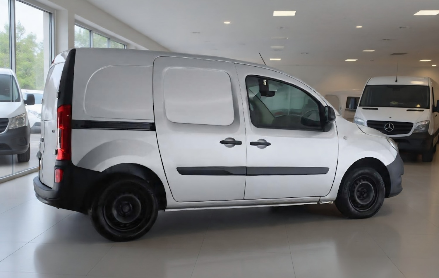 Used Mercedes-Benz Citan 2015 for sale - 77303453: Photo 4