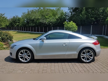 Used Audi TT 2010 for sale - 75773206: Photo
