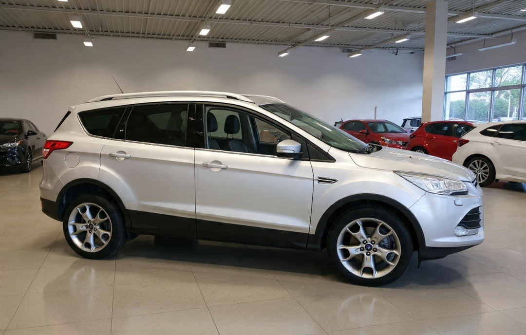 Used Ford Kuga 2015 for sale - 76911487: Photo 4