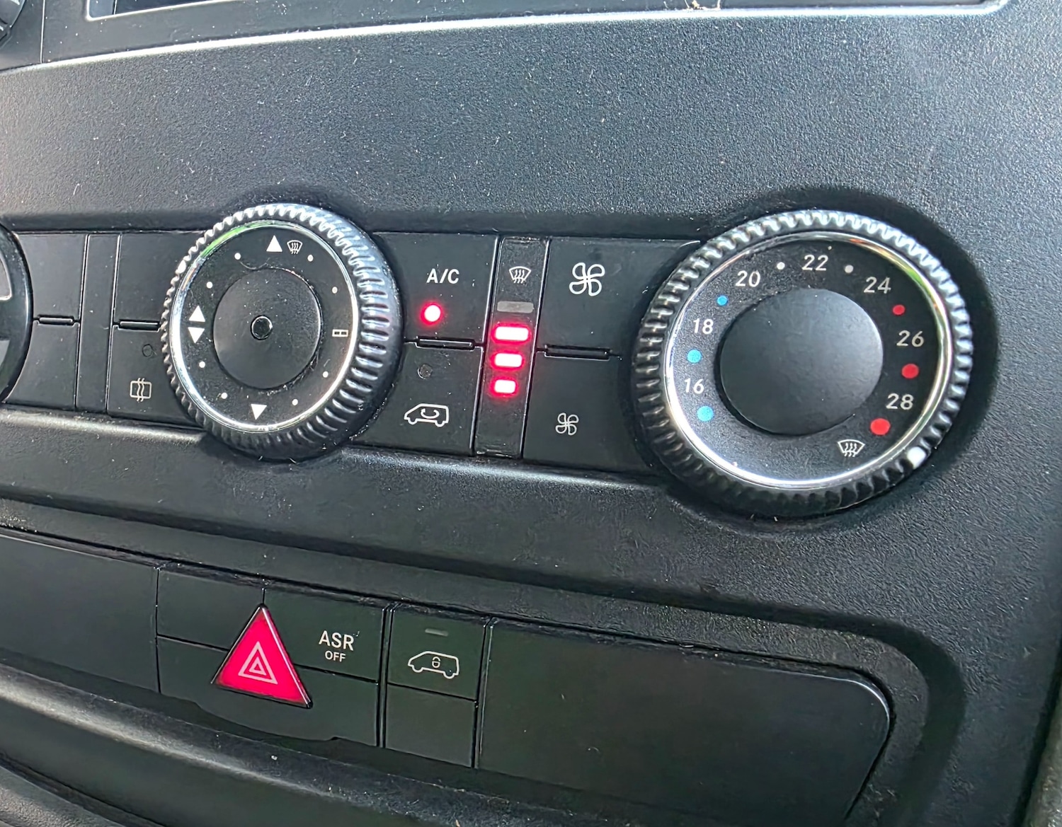 Used Mercedes-Benz Sprinter 2017 for sale - 77140876: Photo 17