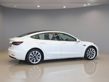 Used Tesla Model 3 2020 for sale - 78841422: Photo