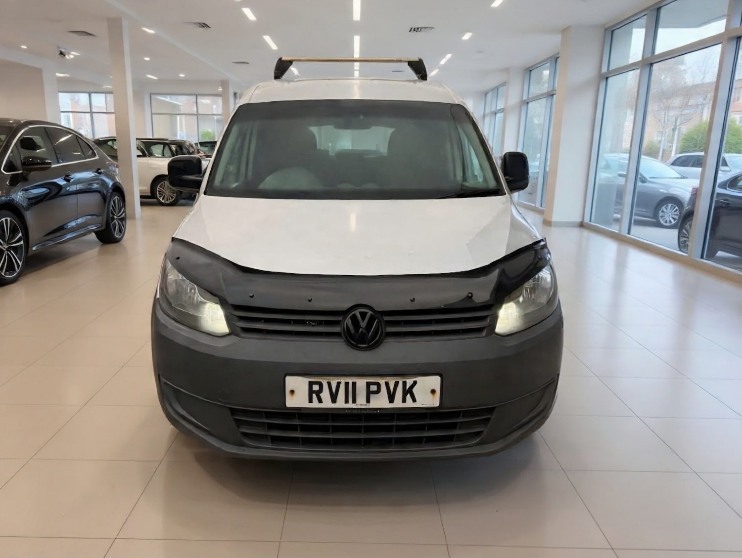 Used Volkswagen Caddy 2011 for sale - 77090176: Photo 2