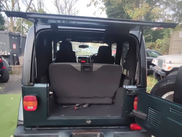 Used Jeep Wrangler for sale - 70364392: Photo 7