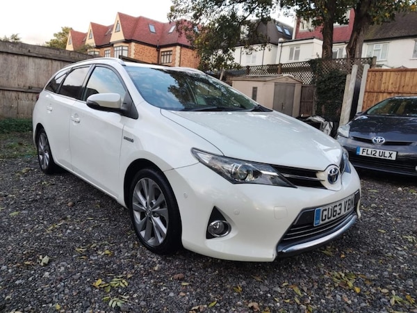 Used Toyota Auris 2013 for sale - 70364332: Photo 3