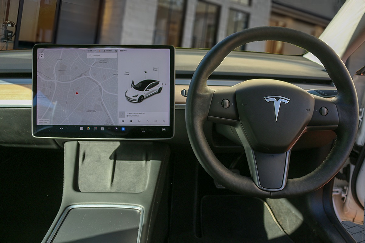 Used Tesla Model 3 2021 for sale - 76404322: Photo 8