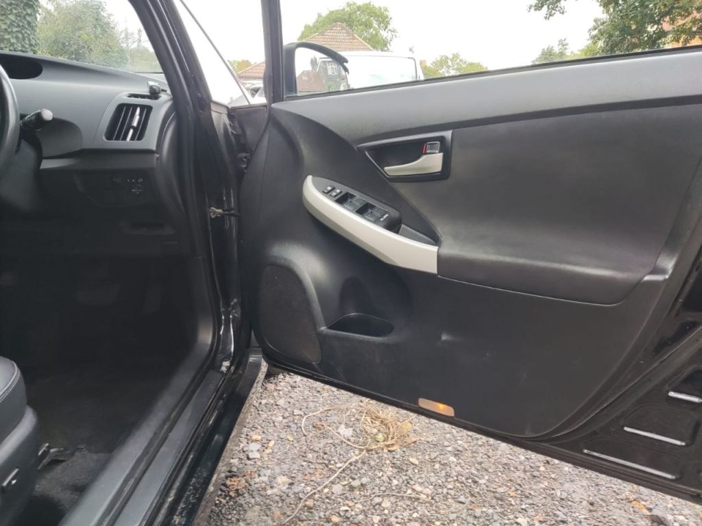 Used Toyota Prius 2013 for sale - 76723062: Photo 19