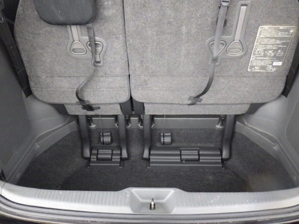 Used Toyota Estima for sale - 74561338: Photo 9