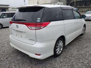 Used Toyota Estima 2009 for sale - 74557033: Photo