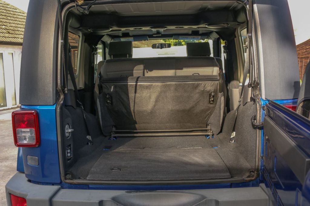 Used Jeep Wrangler for sale - 76723073: Photo 8