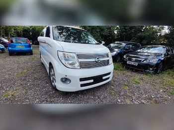 Used Nissan Elgrand undefined for sale - 76723072: Photo