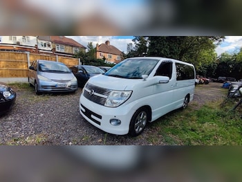 Used Nissan Elgrand undefined for sale - 76723072: Photo