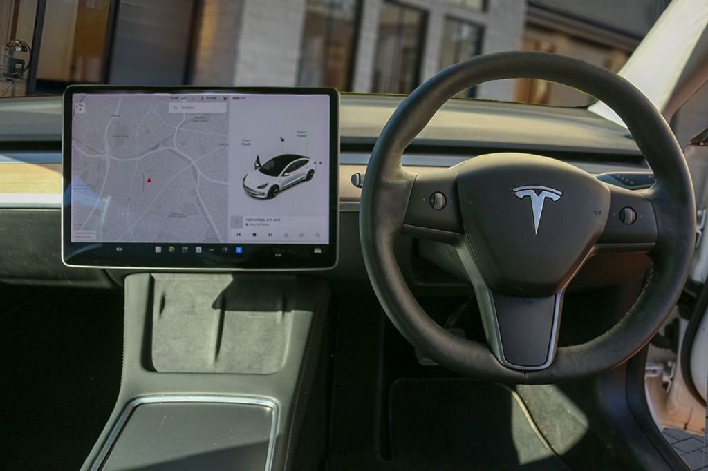 Used Tesla Model 3 2021 for sale - 76757034: Photo 7