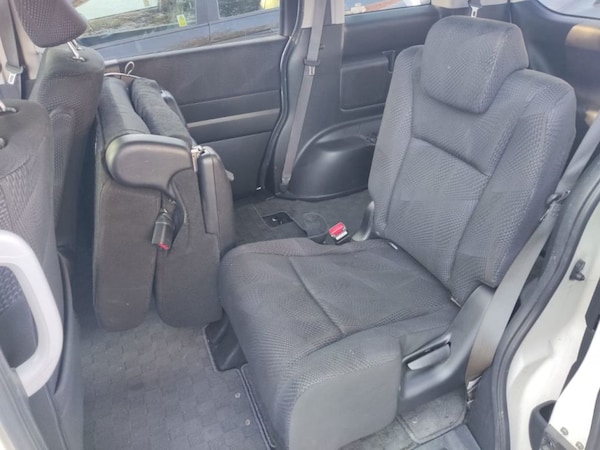 Used Honda Stepwagon for sale - 70364378: Photo 14