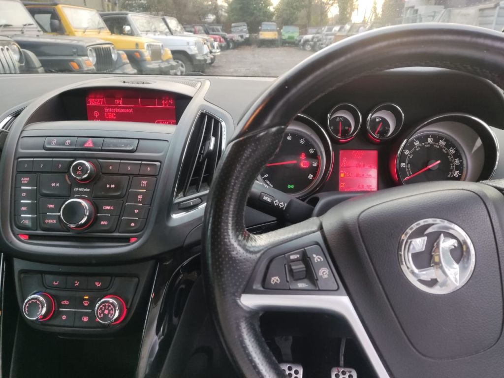 Used Vauxhall Zafira 2016 for sale - 76723042: Photo 31