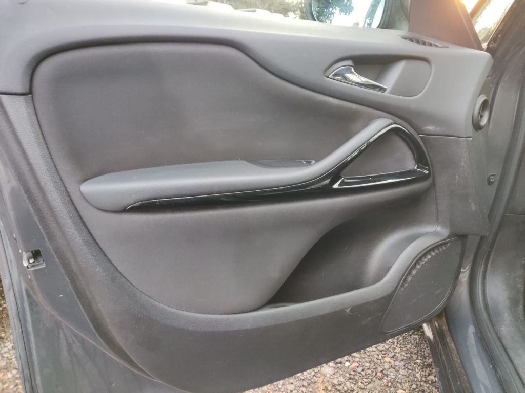 Used Vauxhall Zafira 2016 for sale - 76723042: Photo 32