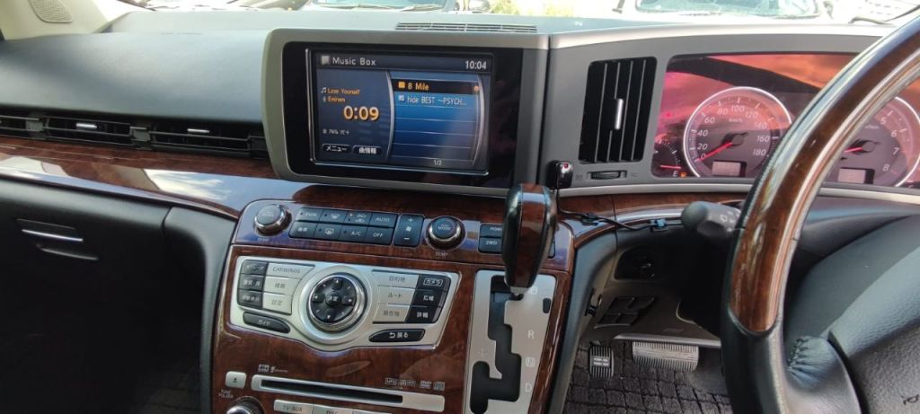 Used Nissan Elgrand 2023 for sale - 76723040: Photo 7