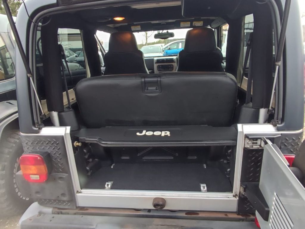 Used Chrysler Wrangler 2022 for sale - 76723043: Photo 7