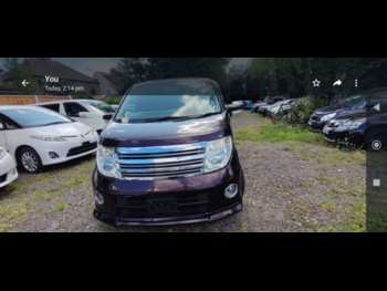 Used Nissan Elgrand 2008 for sale - 70364480: Photo