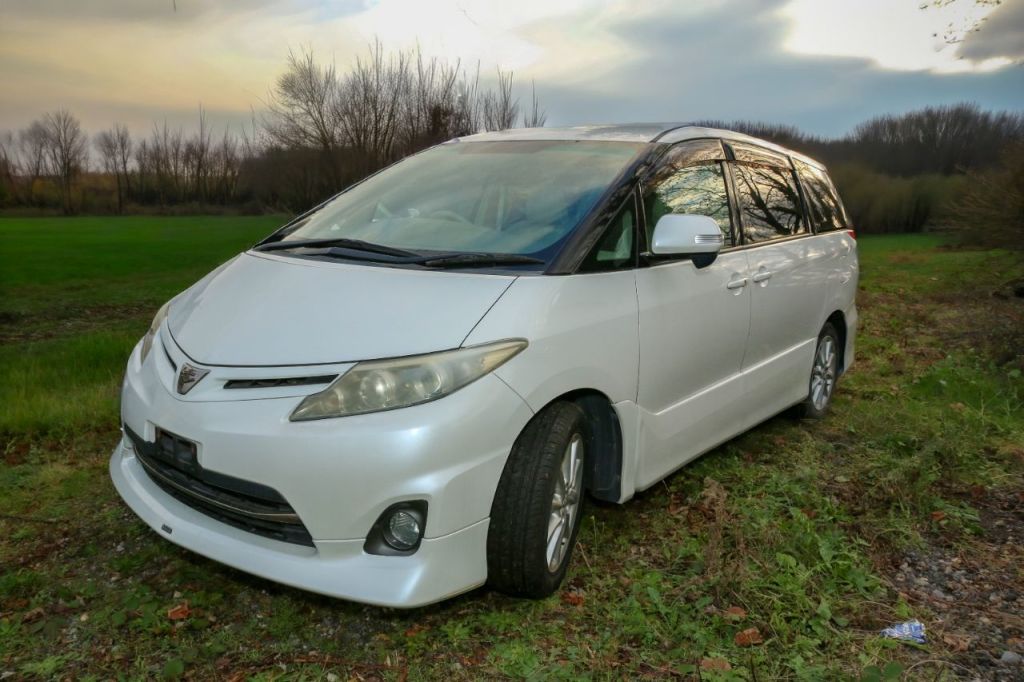 Used Toyota Estima for sale - 76723074: Photo 4