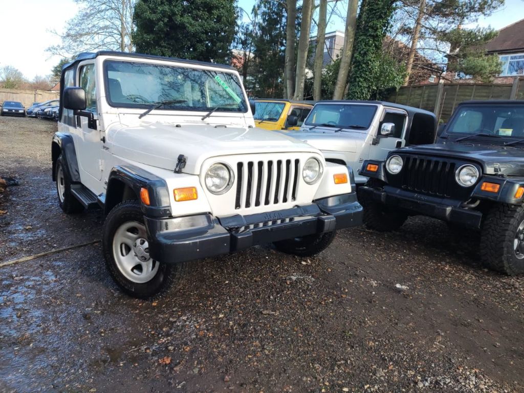 Used Jeep Wrangler for sale - 76723075: Photo 1