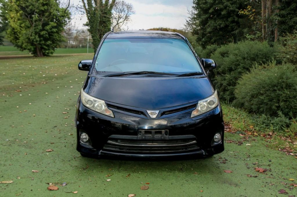 Used Toyota Estima for sale - 76723050: Photo 2