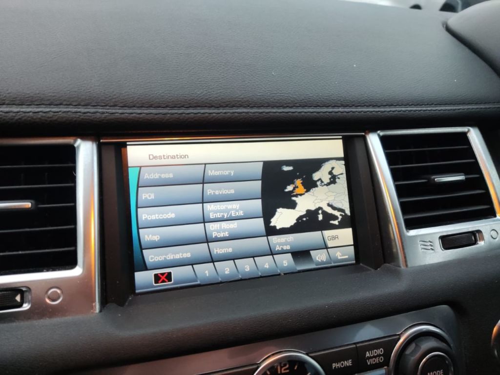 Used Land Rover Range Rover Sport 2011 for sale - 76723045: Photo 34