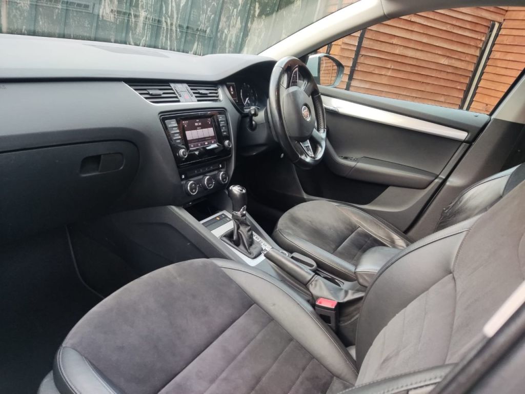 Used Skoda Octavia 2013 for sale - 76723058: Photo 12