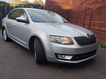 Skoda - Octavia