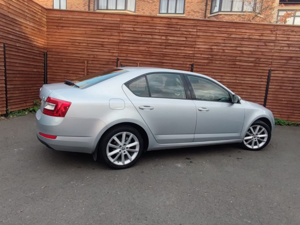 Used Skoda Octavia 2013 for sale - 76723058: Photo 9