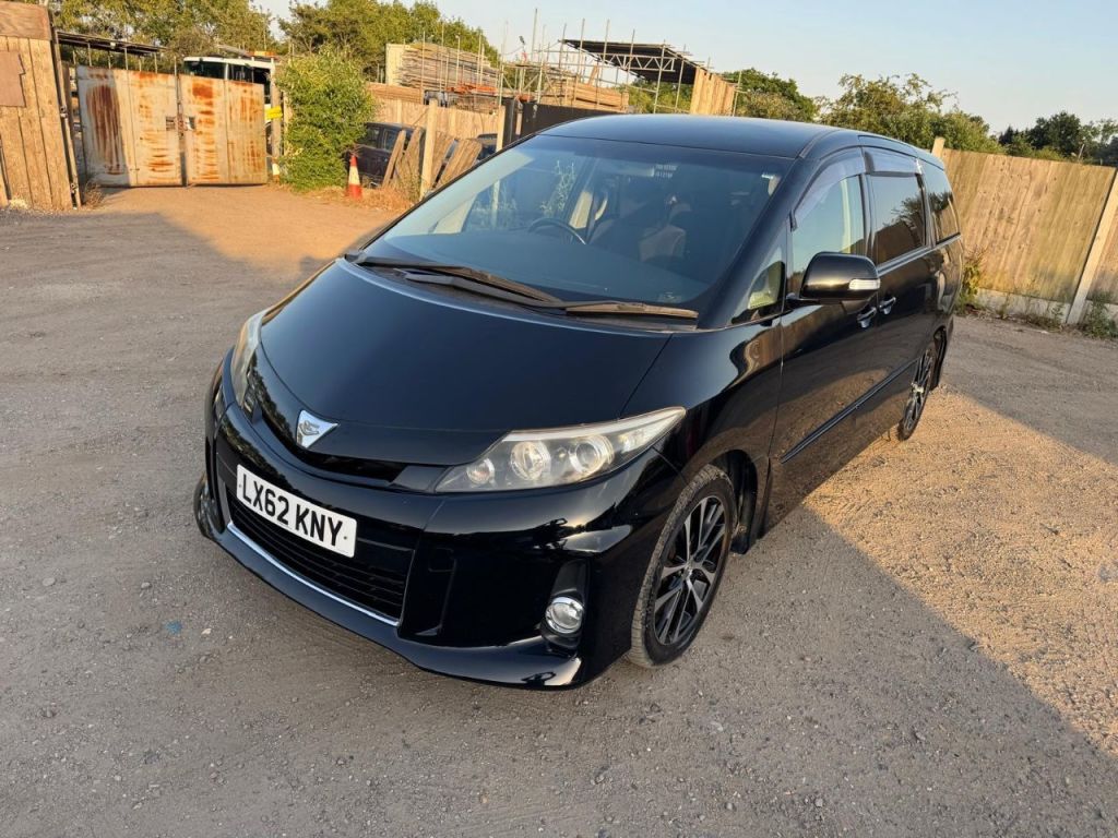 Used Toyota Estima 2024 for sale - 76723059: Photo 1