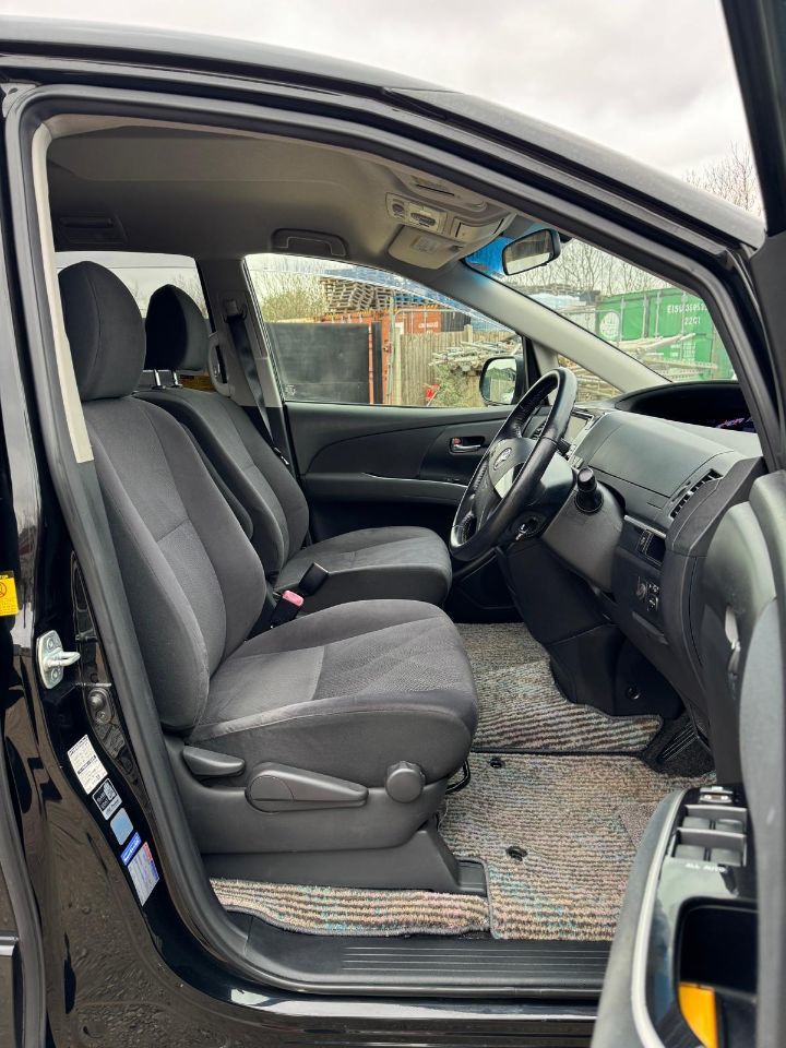 Used Toyota Estima 2024 for sale - 76723059: Photo 8