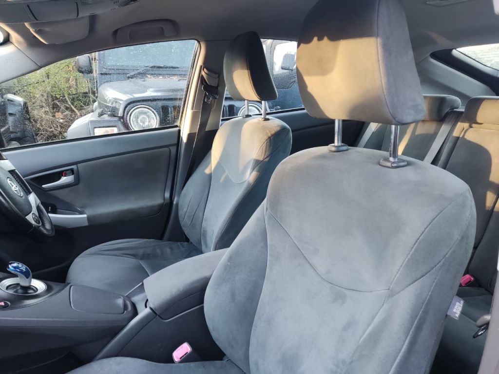 Used Toyota Prius 2012 for sale - 76723068: Photo 14