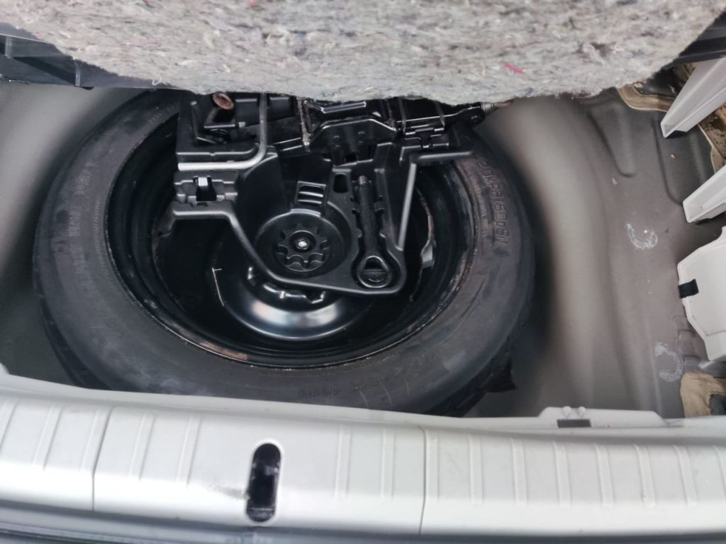 Used Toyota Prius 2012 for sale - 76723068: Photo 22