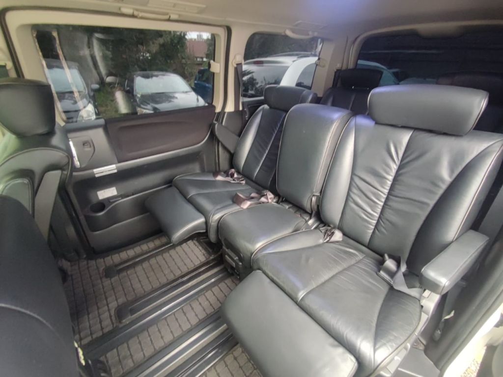 Used Nissan Elgrand for sale - 76723047: Photo 20