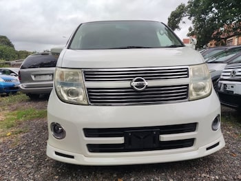 Used Nissan Elgrand undefined for sale - 76723047: Photo