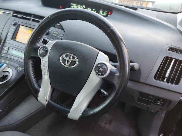 Used Toyota Prius 2012 for sale - 69717587: Photo 6