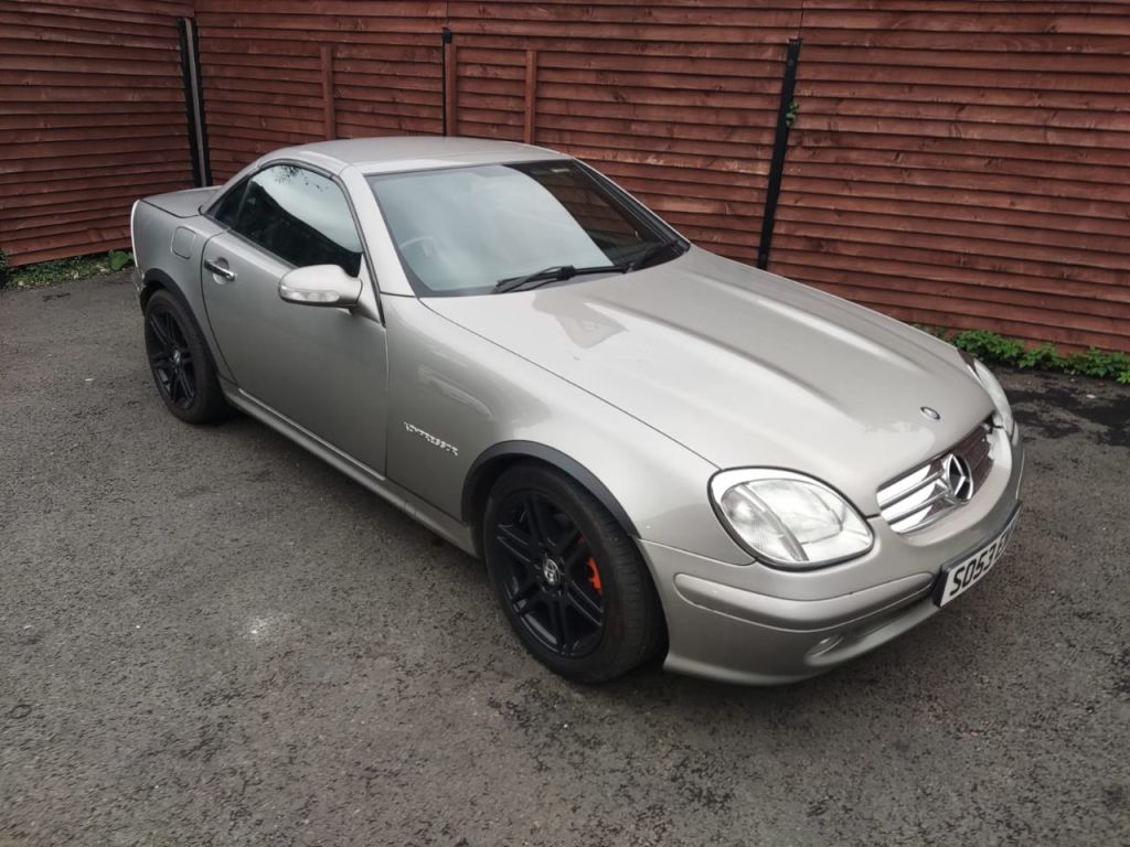 Used Mercedes-Benz SLK 2003 for sale - 76723065: Photo 2