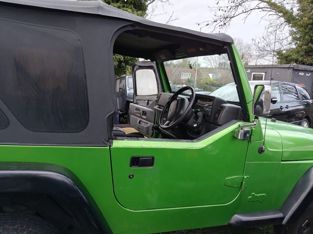 Used Jeep Wrangler for sale - 76957432: Photo 10